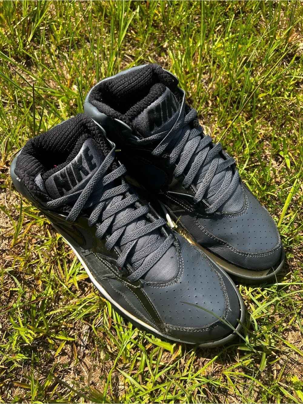 CLEAN Nike size 11 Mens Air Trainer SC Dark Grey 2010 shoes